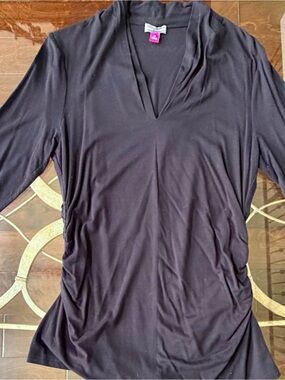 Vince Camuto Black V-Neck Long Sleeve Ruched Side Top